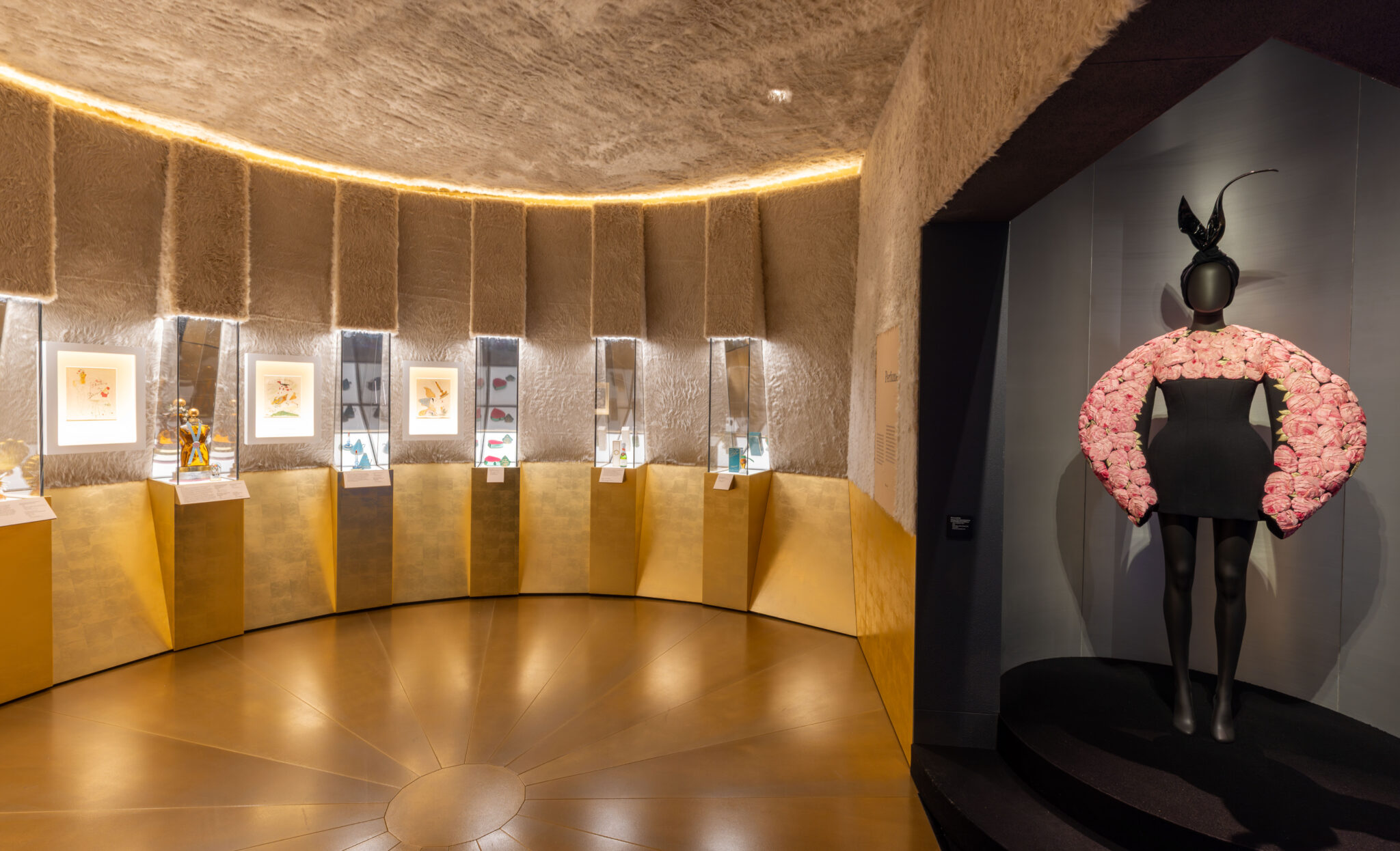 Installation view of ``Schiaparelli: Fashion Becomes Art'' at the V&A Museum in London