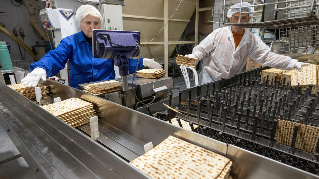 The transition from hand production to machine production was a turning point.