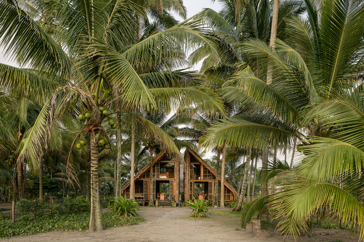 Over 40 contemporary architectural works from across Ecuador photographed by Francesco Russo and Luca Piffaretti - Image 21/40